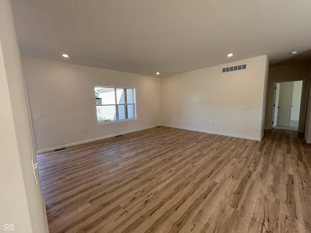 $329,900 | 1309 North 8th Street, Elwood, IN 46036