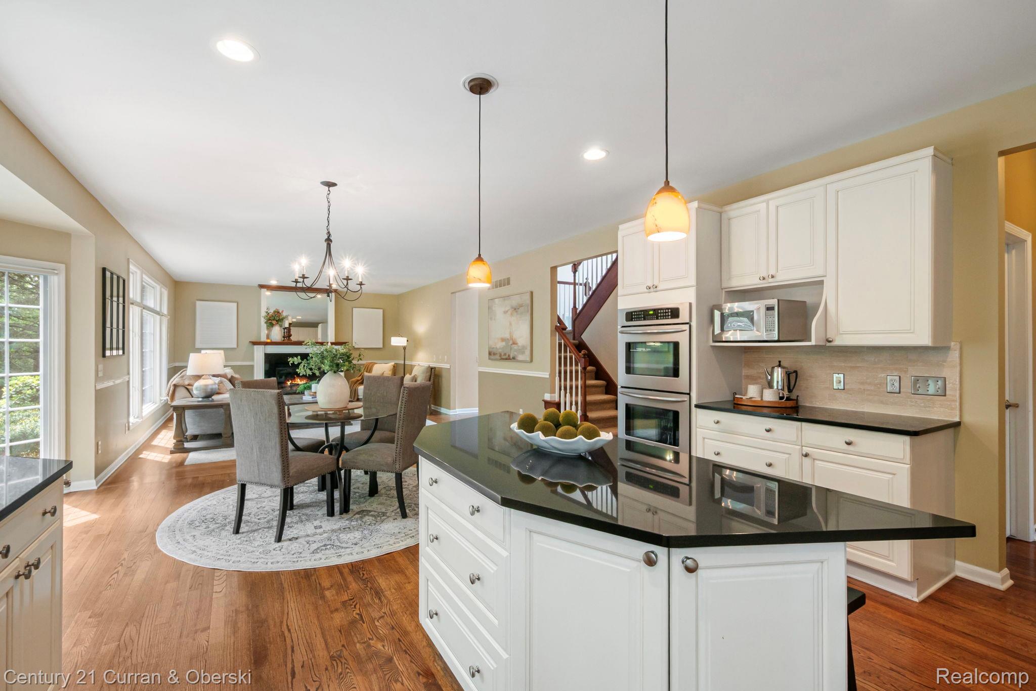 27852 Larson Lane Farmington, MI 48331 - Photo 26 of 75 24-web-or-mls-P2370212.jpg
