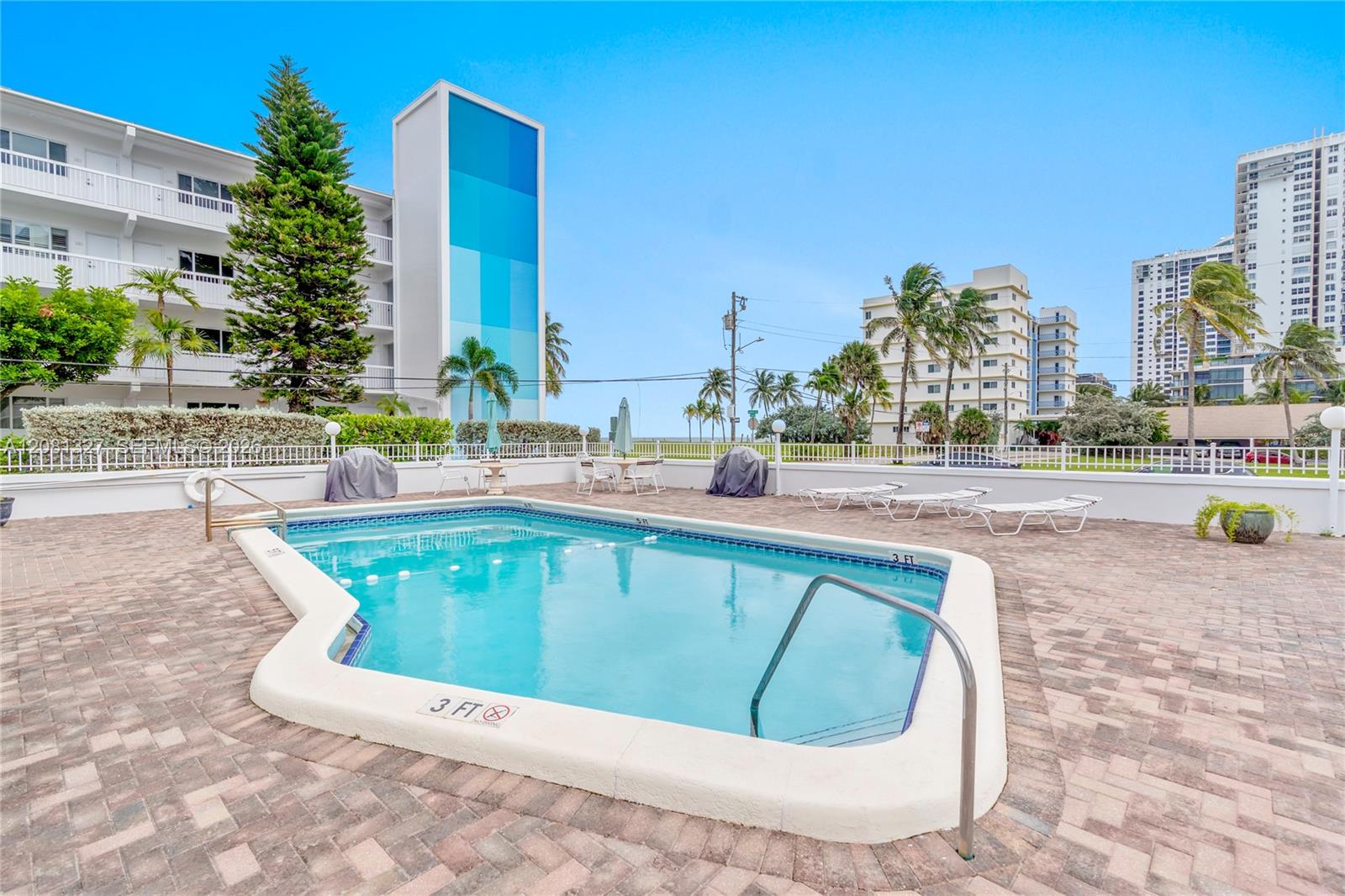 1801 South Surf Road, Unit 1E Hollywood, FL 33019 - Photo 26 of 30 Gallery Image 26