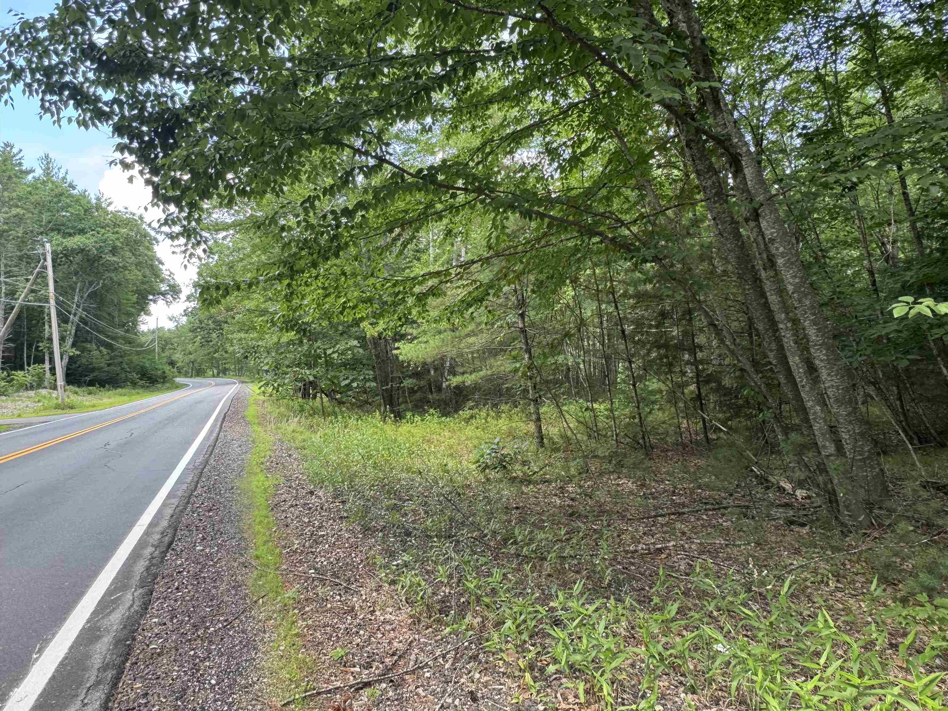 140 Parker Mountain Road Barrington, NH 03825 - Photo 2 of 12