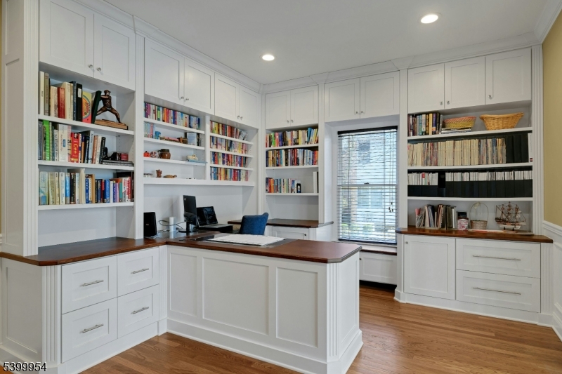 18 Shadowbrook Way Randolph, NJ 07945 - Photo 20 of 42