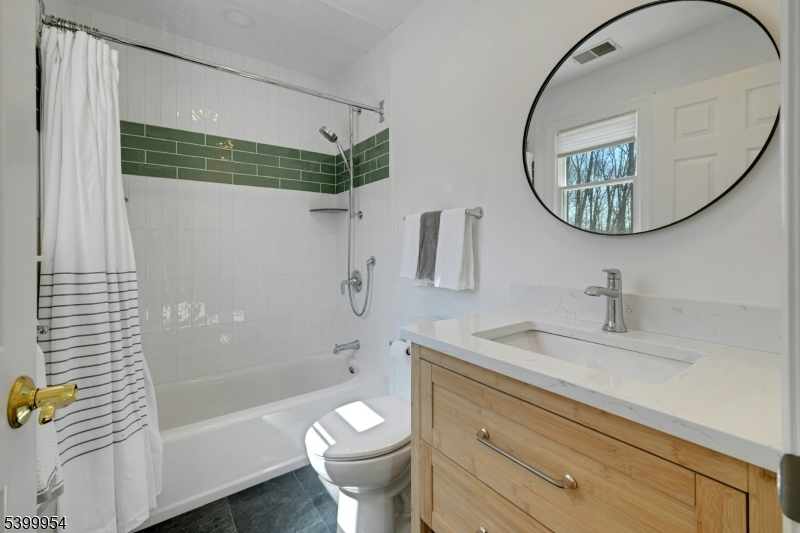 18 Shadowbrook Way Randolph, NJ 07945 - Photo 29 of 42