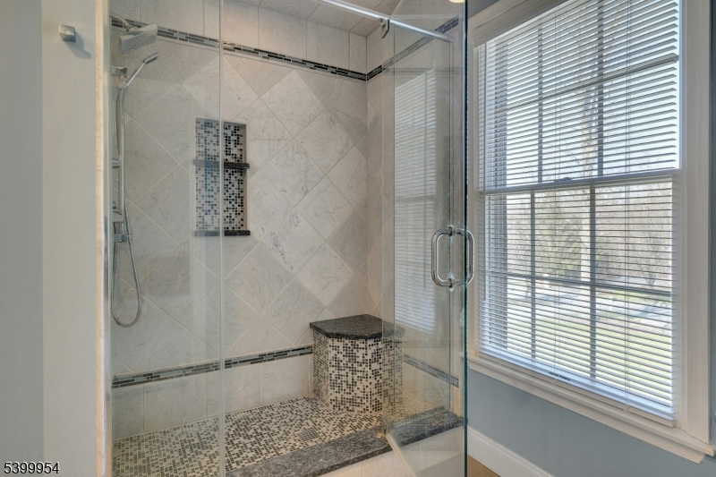 18 Shadowbrook Way Randolph, NJ 07945 - Photo 31 of 42