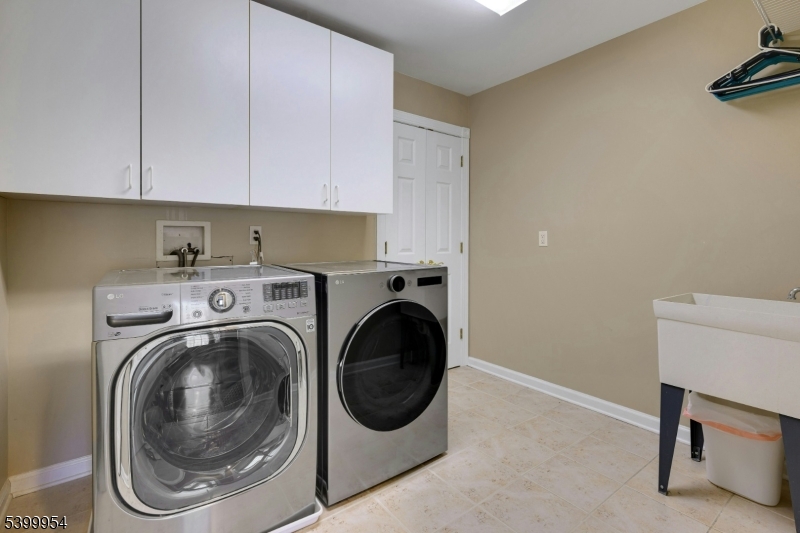 18 Shadowbrook Way Randolph, NJ 07945 - Photo 34 of 42