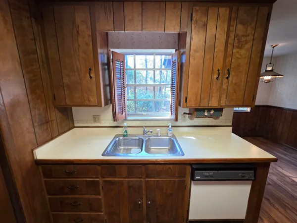 $340,000 | 3429 Lakeshore Drive, Tallahassee, FL 32312