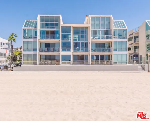 $13,500 | 5205 Ocean Front Walk, Unit 203, Marina del Rey, CA 90292