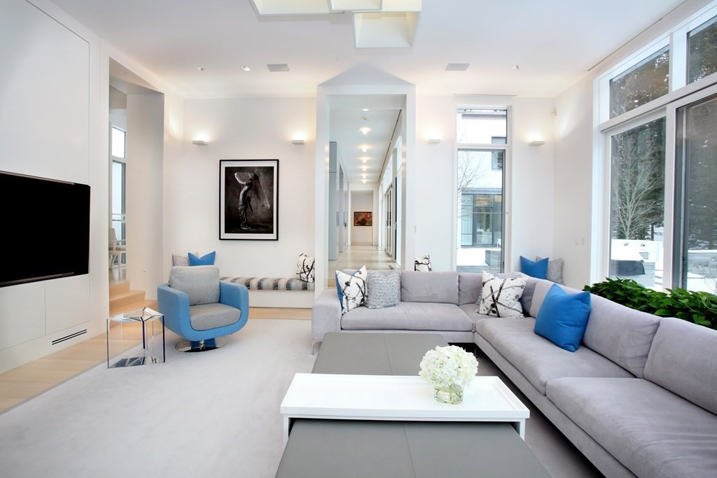 70 Possum Road Weston, MA 02493 - Photo 16 of 42