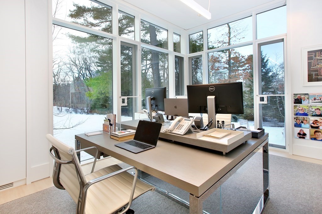 70 Possum Road Weston, MA 02493 - Photo 17 of 42