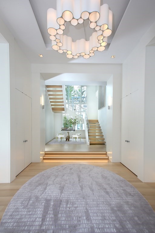 70 Possum Road Weston, MA 02493 - Photo 3 of 42