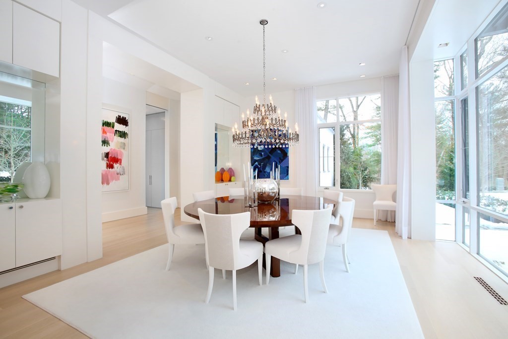 70 Possum Road Weston, MA 02493 - Photo 8 of 42