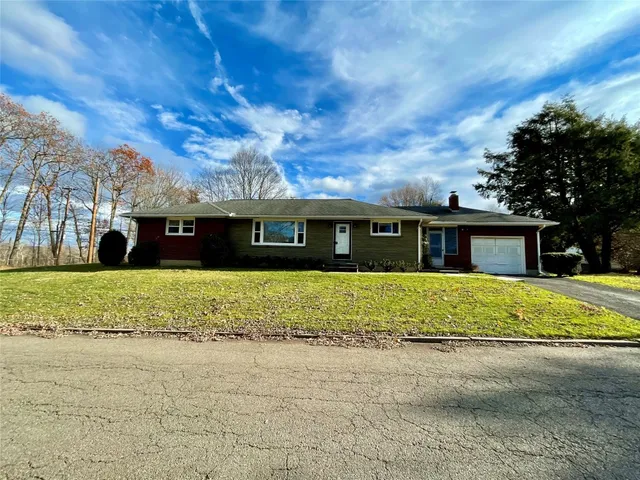 $2,000 | 92 Vestal Avenue, Binghamton, NY 13903