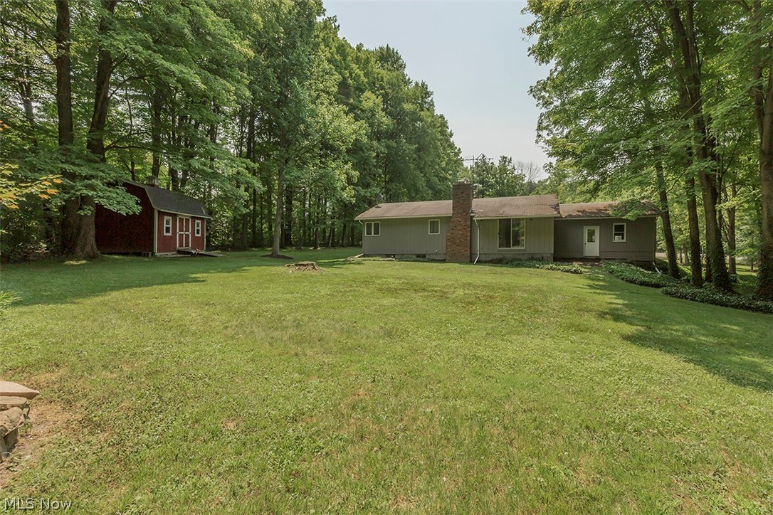 14860 Georgia Road Middlefield, OH 44062 - Photo 5 of 35