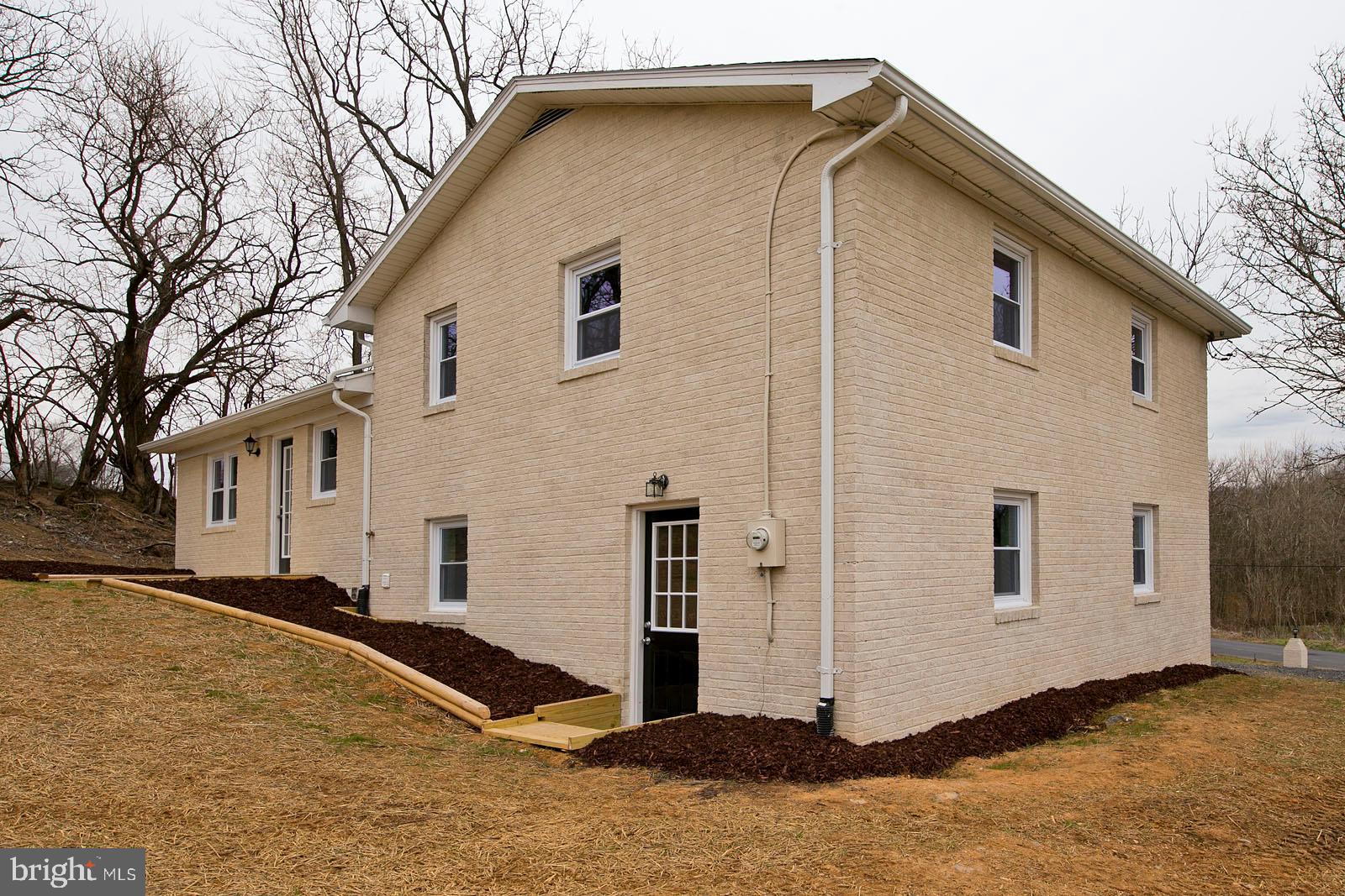 222 Springdale Road Winchester, VA 22602 - Photo 5 of 44 Rear Exterior