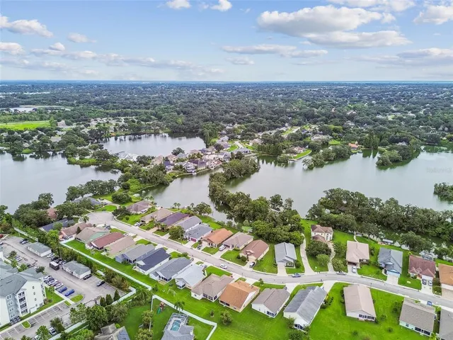 $349,000 | 6845 Shimmering Drive, Lakeland, FL 33813