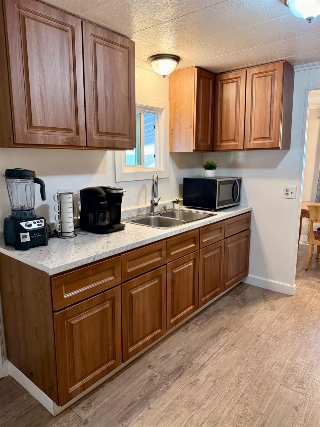 7549 Loma Rio Lane North Highlands, CA 95660 - Photo 11 of 48