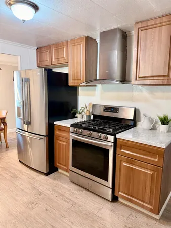 $114,990 | 7549 Loma Rio Lane, North Highlands, CA 95660