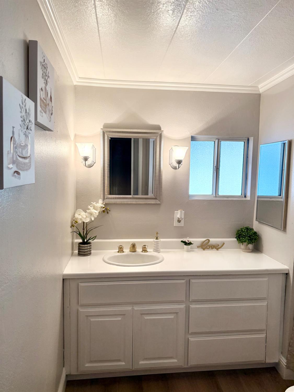 7549 Loma Rio Lane North Highlands, CA 95660 - Photo 16 of 48