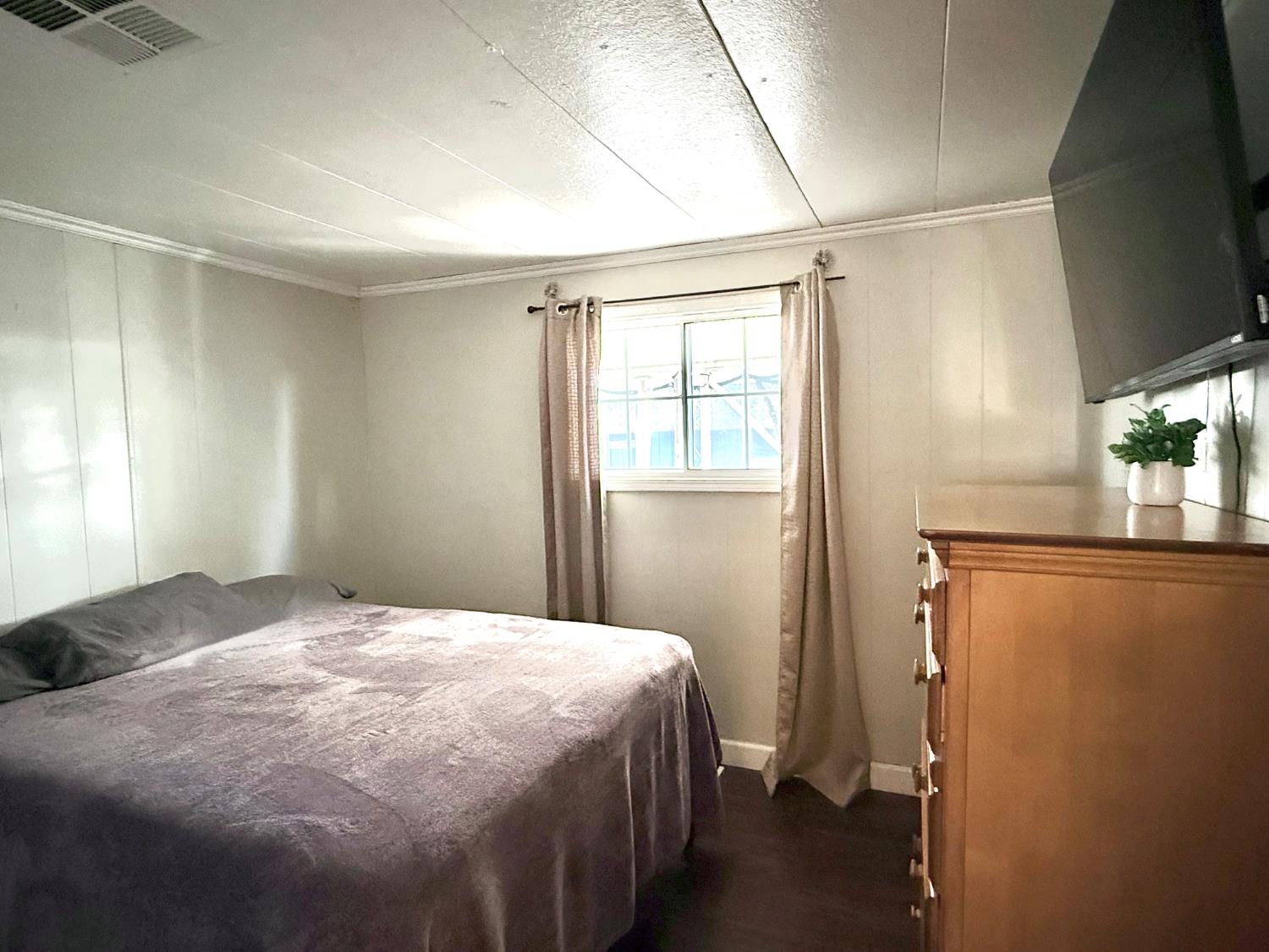 7549 Loma Rio Lane North Highlands, CA 95660 - Photo 22 of 48