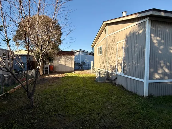 $114,990 | 7549 Loma Rio Lane, North Highlands, CA 95660