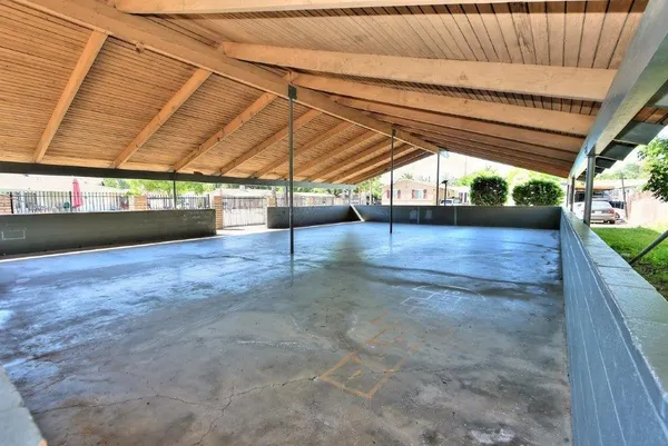 $114,990 | 7549 Loma Rio Lane, North Highlands, CA 95660