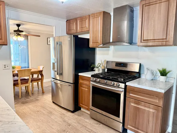 $114,990 | 7549 Loma Rio Lane, North Highlands, CA 95660