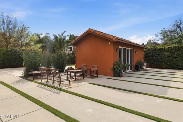 $2,399,999 | 9651 Sagebrush Avenue, Chatsworth, CA 91311