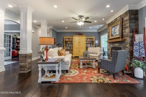 $998,900 | 168 Highland Pony Drive, Hertford, NC 27944