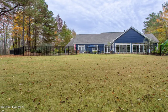 $998,900 | 168 Highland Pony Drive, Hertford, NC 27944