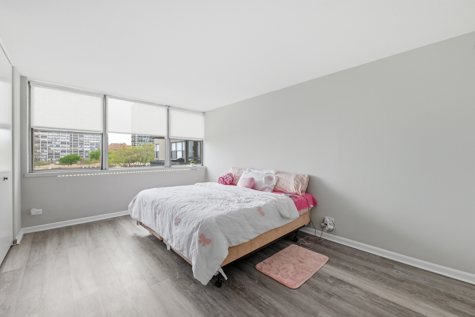 6301 North Sheridan Road, Unit 6E Chicago, IL 60660 - Photo 20 of 40 Gallery Image 20