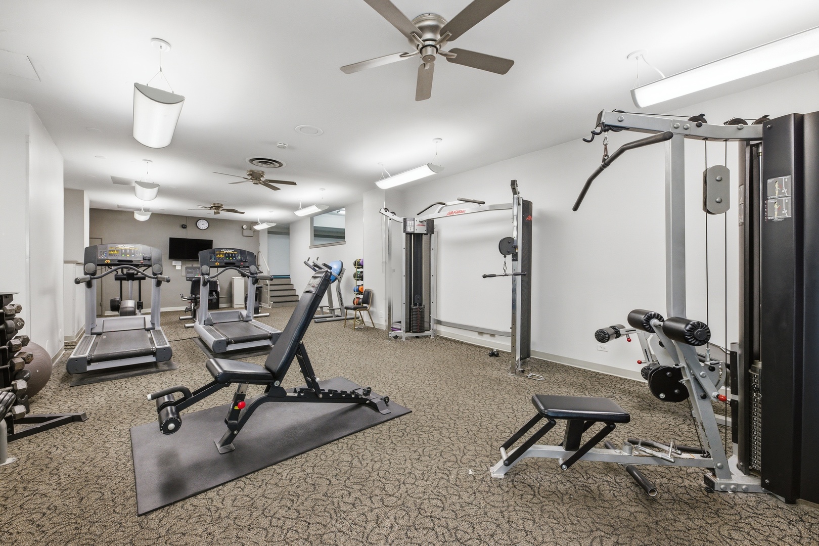 6301 North Sheridan Road, Unit 6E Chicago, IL 60660 - Photo 29 of 40 Gallery Image 29