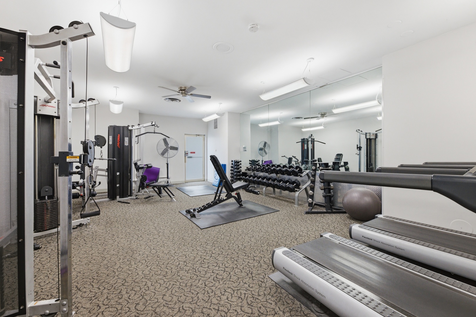 6301 North Sheridan Road, Unit 6E Chicago, IL 60660 - Photo 30 of 40 Gallery Image 30