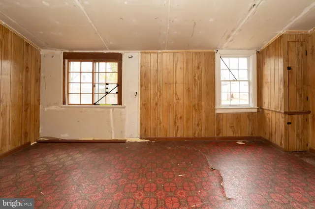 $299,900 | 1720 Kings Highway, Swedesboro, NJ 08085