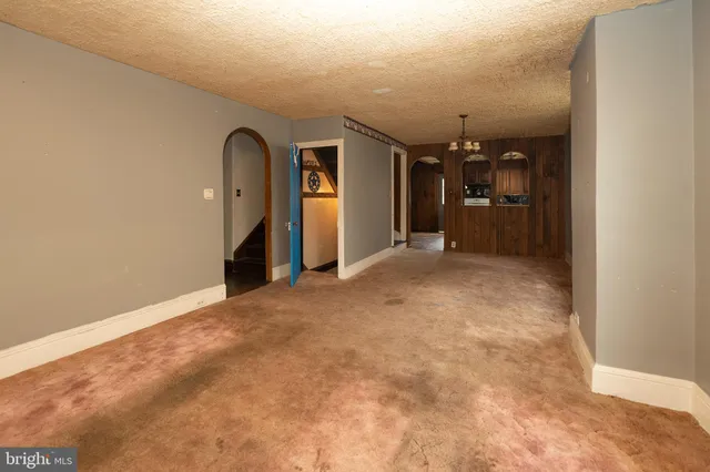 $299,900 | 1720 Kings Highway, Swedesboro, NJ 08085