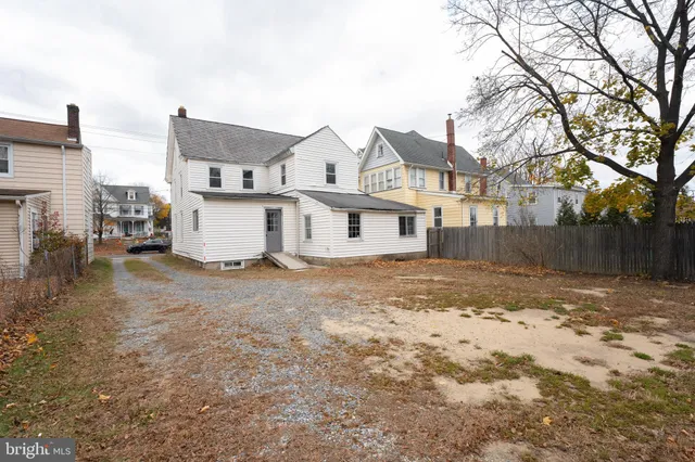 $299,900 | 1720 Kings Highway, Swedesboro, NJ 08085