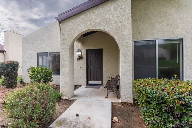 $540,000 | 1044 Ardmore Circle, Redlands, CA 92374