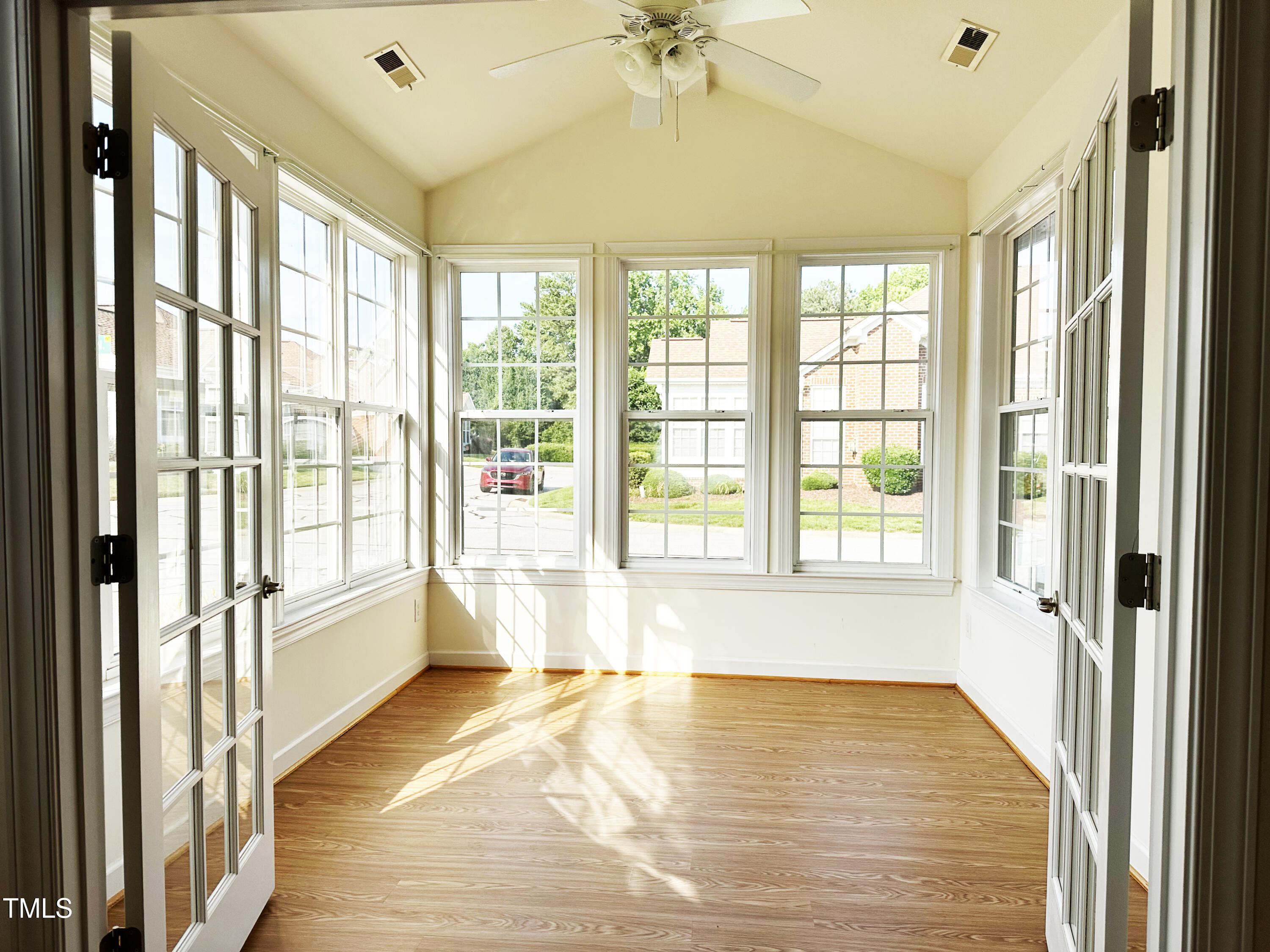 4712 Fox Fern Lane Raleigh, NC 27604 - Photo 11 of 30 IMG_9633-2