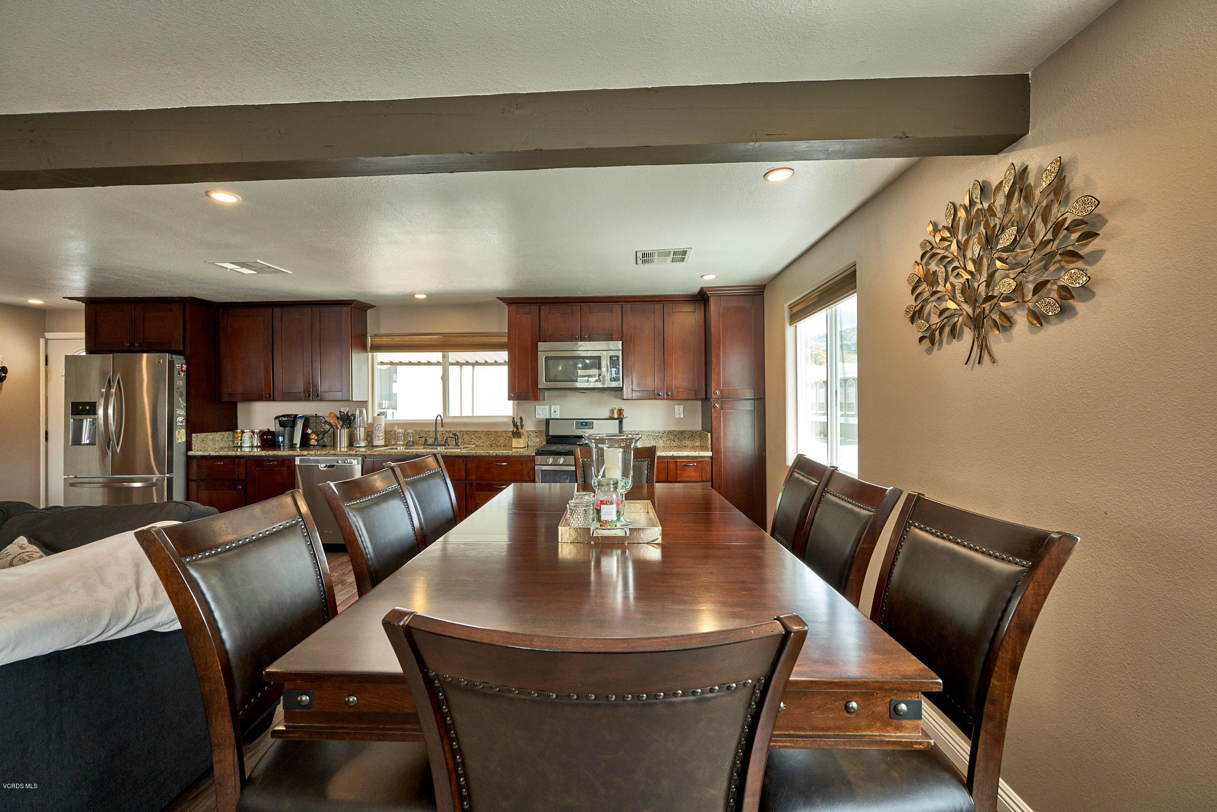 1550 Rory Lane, Unit 94 Simi Valley, CA 93063 - Photo 11 of 38 1550 rory 011