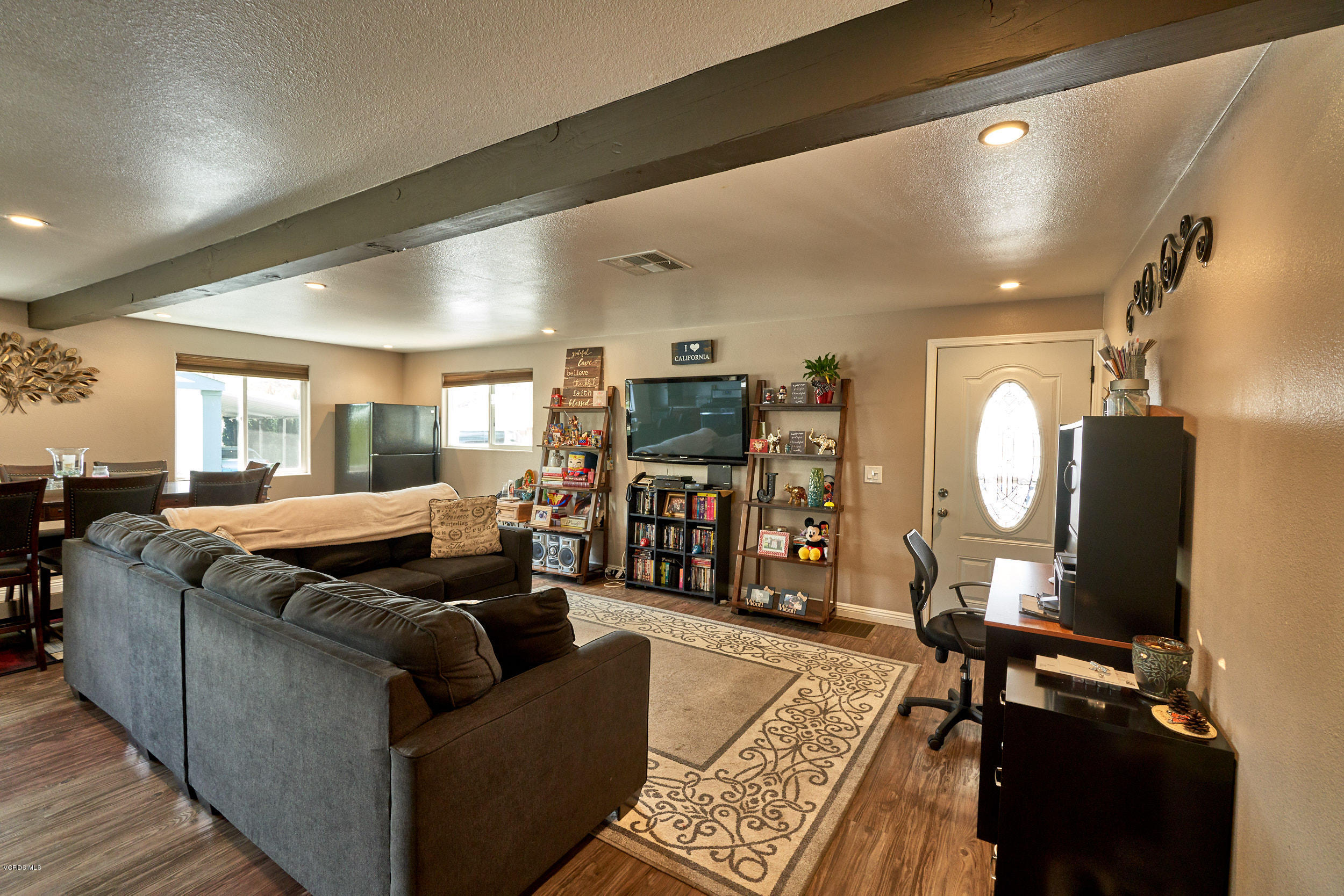 1550 Rory Lane, Unit 94 Simi Valley, CA 93063 - Photo 14 of 38 1550 rory 014