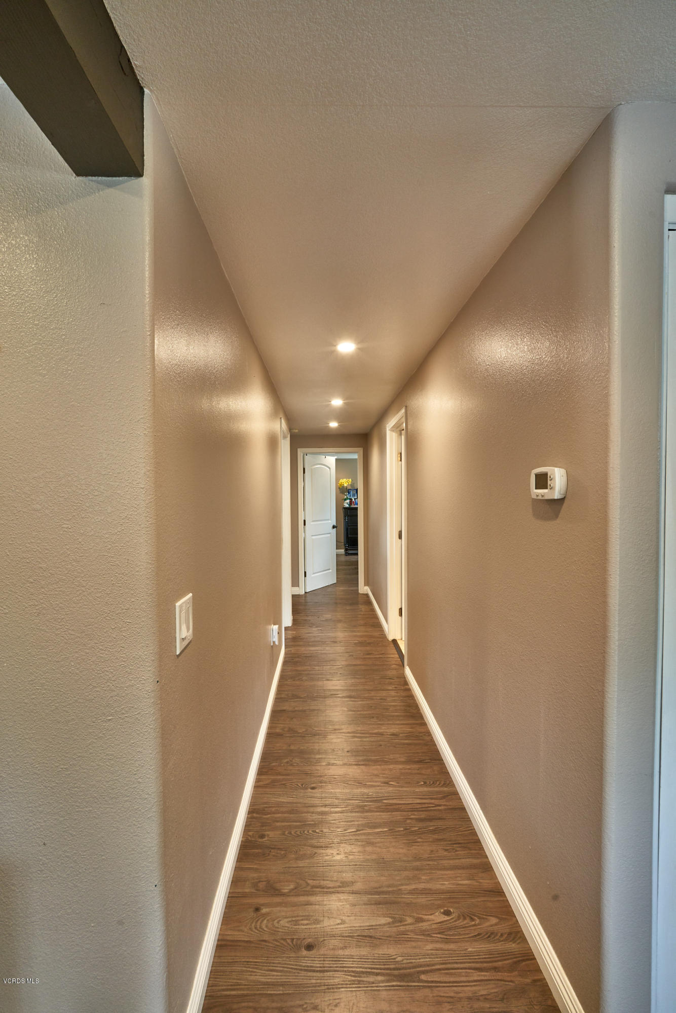 1550 Rory Lane, Unit 94 Simi Valley, CA 93063 - Photo 20 of 38 1550 rory 021