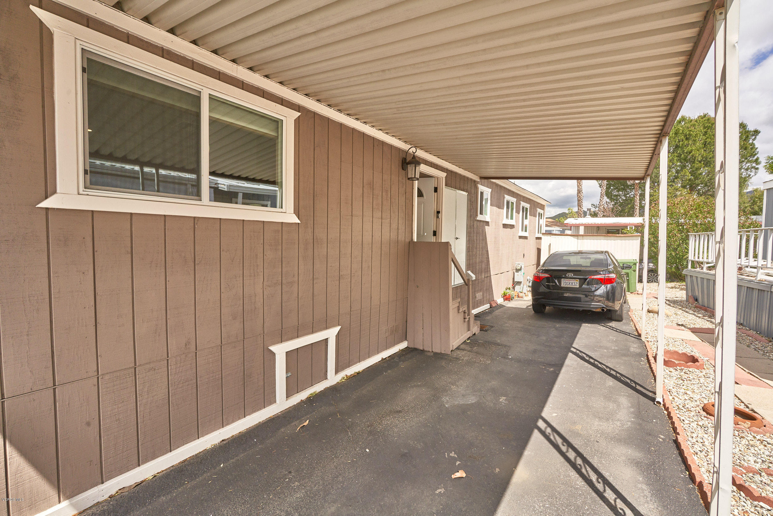 1550 Rory Lane, Unit 94 Simi Valley, CA 93063 - Photo 33 of 38 1550 rory 037
