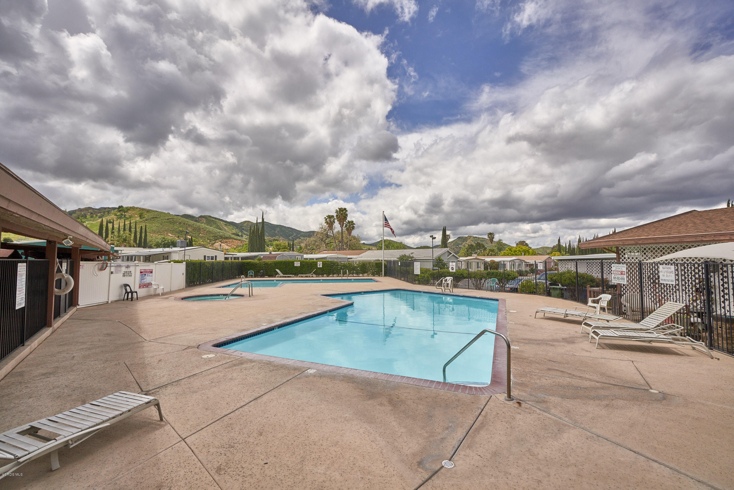 1550 Rory Lane, Unit 94 Simi Valley, CA 93063 - Photo 36 of 38 1550 rory 040