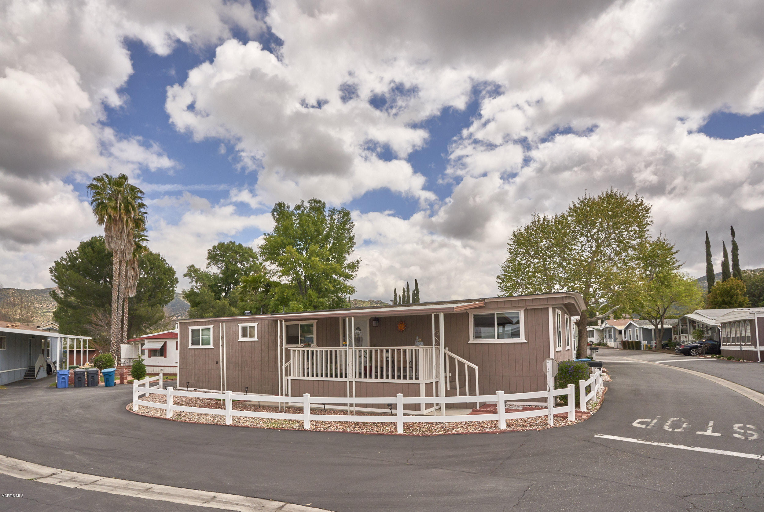 1550 Rory Lane, Unit 94 Simi Valley, CA 93063 - Photo 38 of 38 1550 rory 044