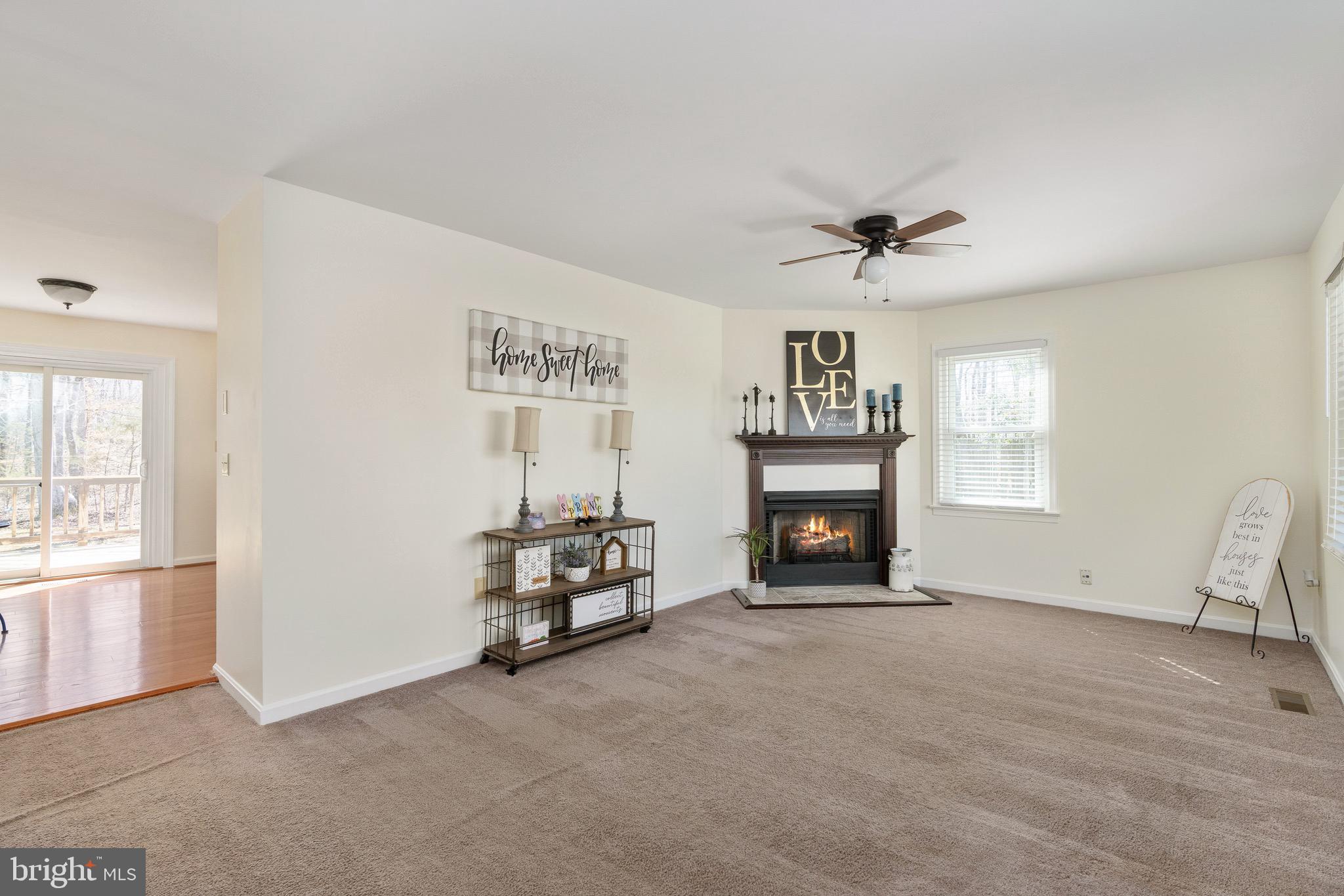 5527 Smith Station Road Fredericksburg, VA 22407 - Photo 14 of 49 Ample Wall Space