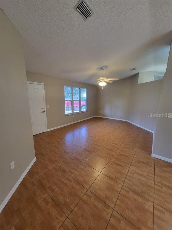 8129 Southwest 117 Loop Ocala, FL 34481 - Photo 10 of 22 Gallery Image 10
