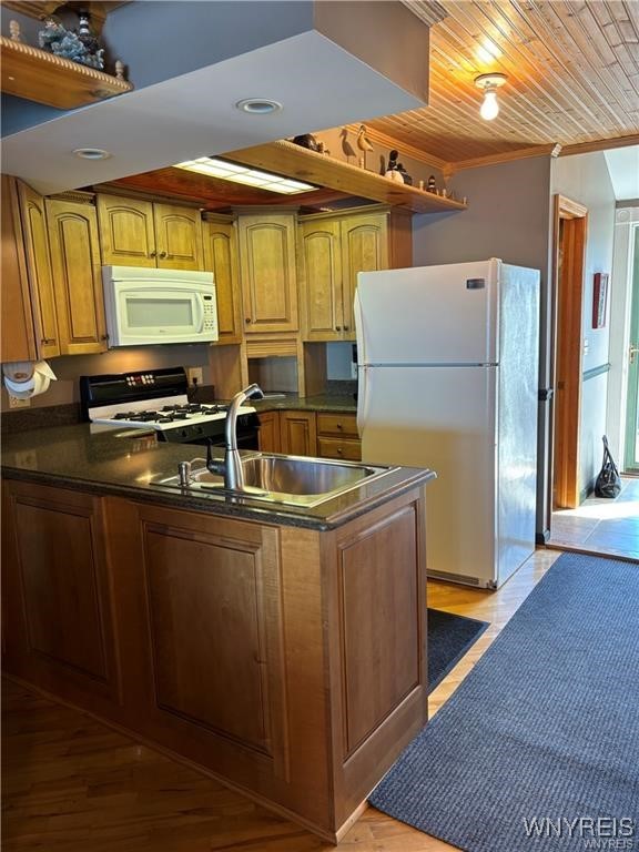 5669 W Bluff Newfane, NY 14126 - Photo 13 of 35