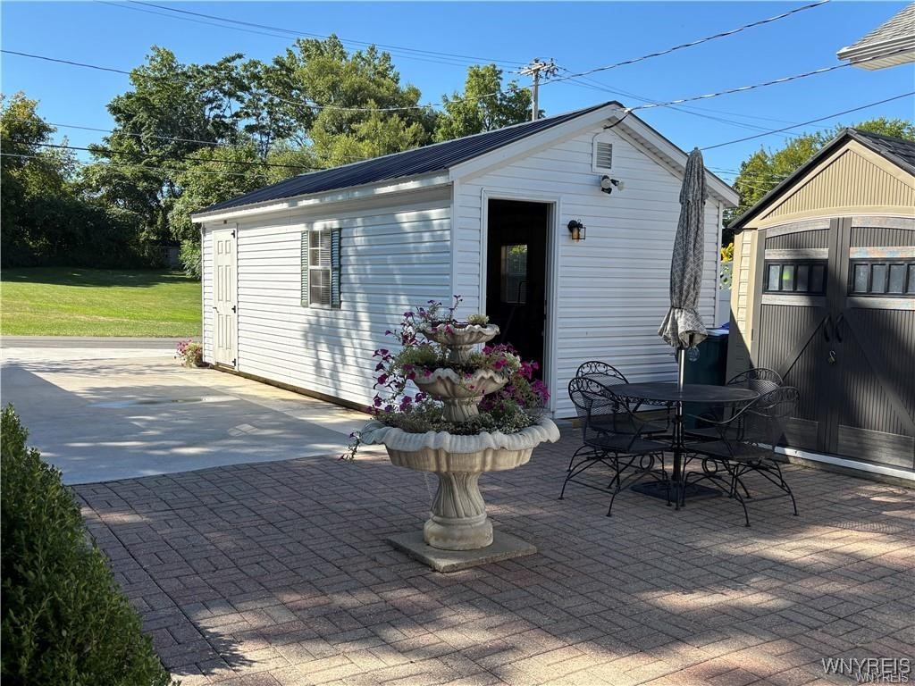 5669 W Bluff Newfane, NY 14126 - Photo 4 of 35