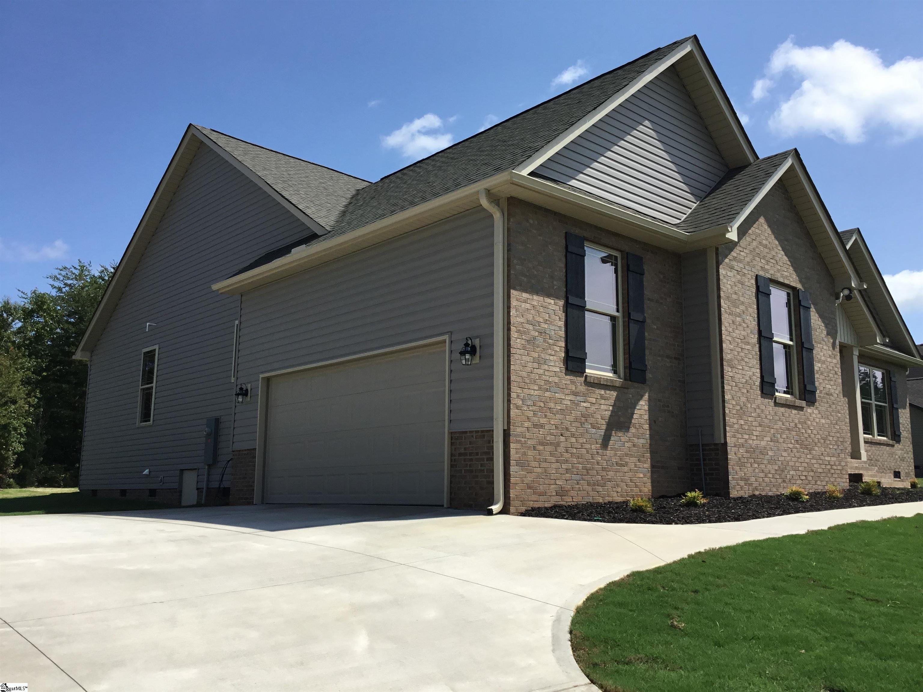 730 Cornwallis Road Spartanburg, SC 29306 - Photo 3 of 34 Gallery Image 3