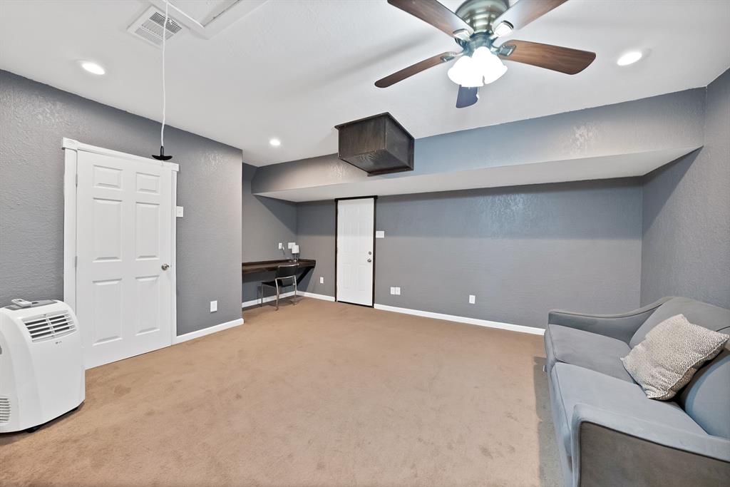 4021 German Pointer Way Fort Worth, TX 76123 - Photo 35 of 38 a view of livingroom and a chandelier fan
