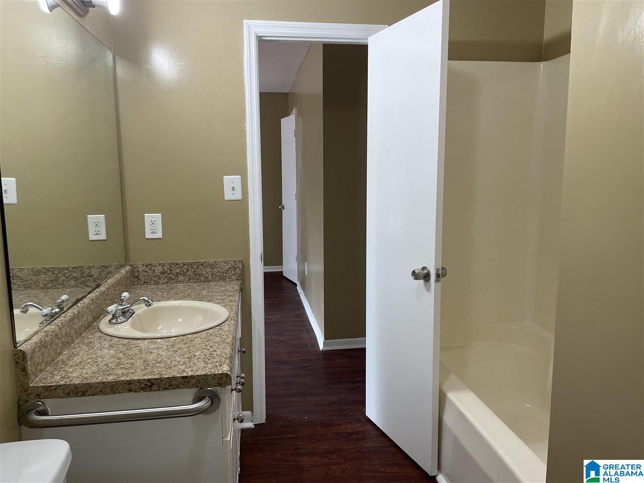 840 Sun Valley Road Birmingham, AL 35215 - Photo 7 of 15