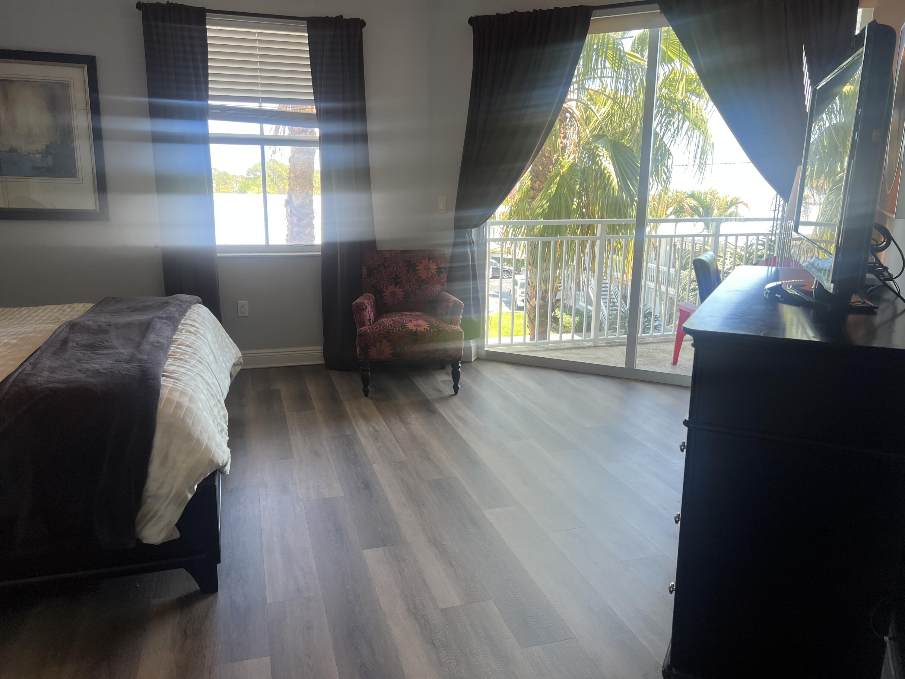 975 Northwest Flagler Avenue Stuart, FL 34994 - Photo 19 of 35 IMG_6600